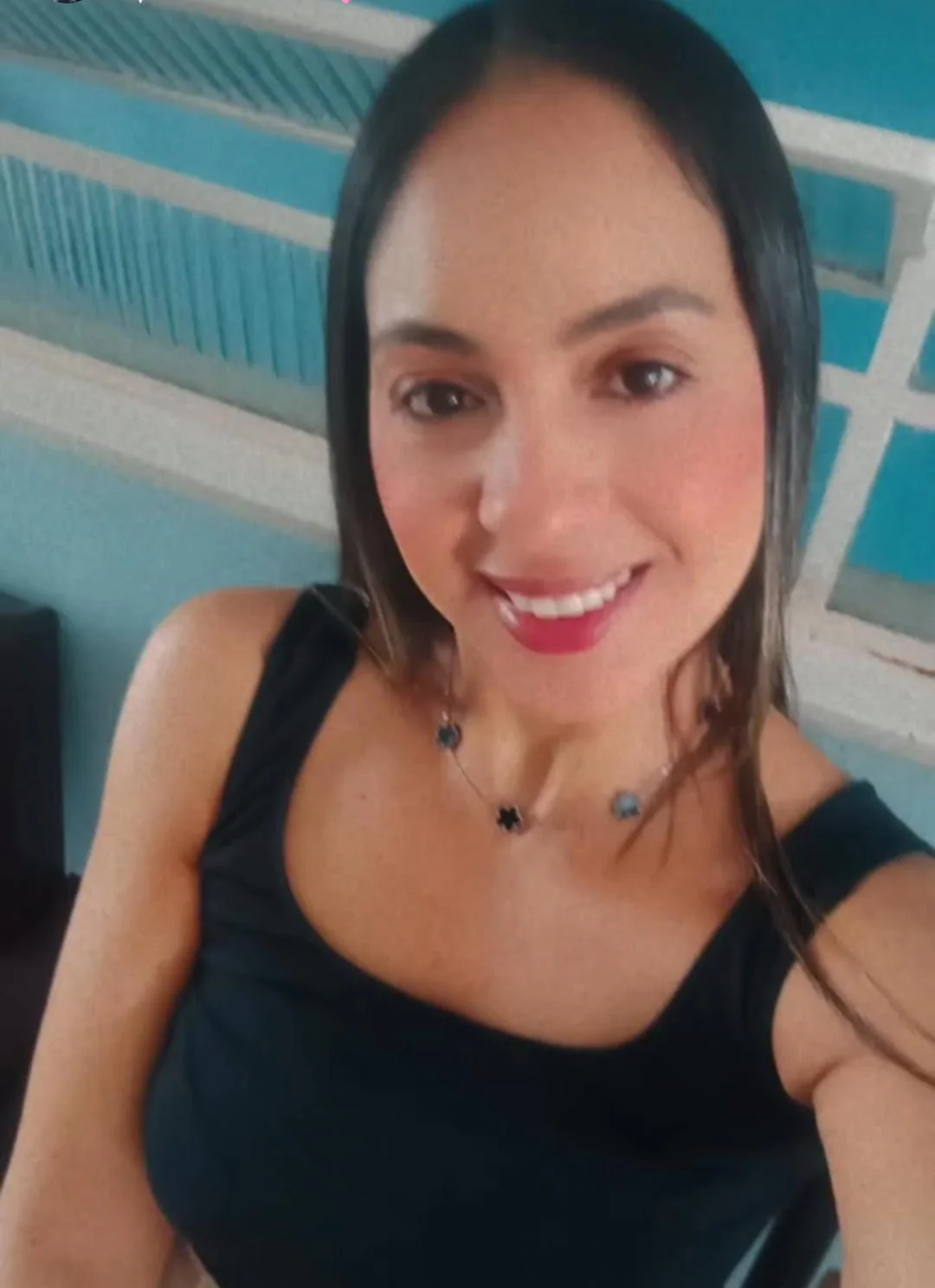 Thais Isidoro